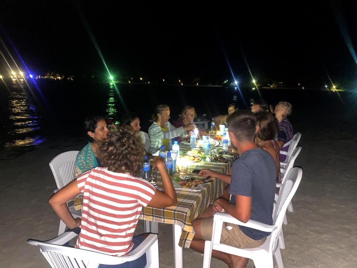 Adroit Beach Inn Guraidhoo  Eksteriør billede