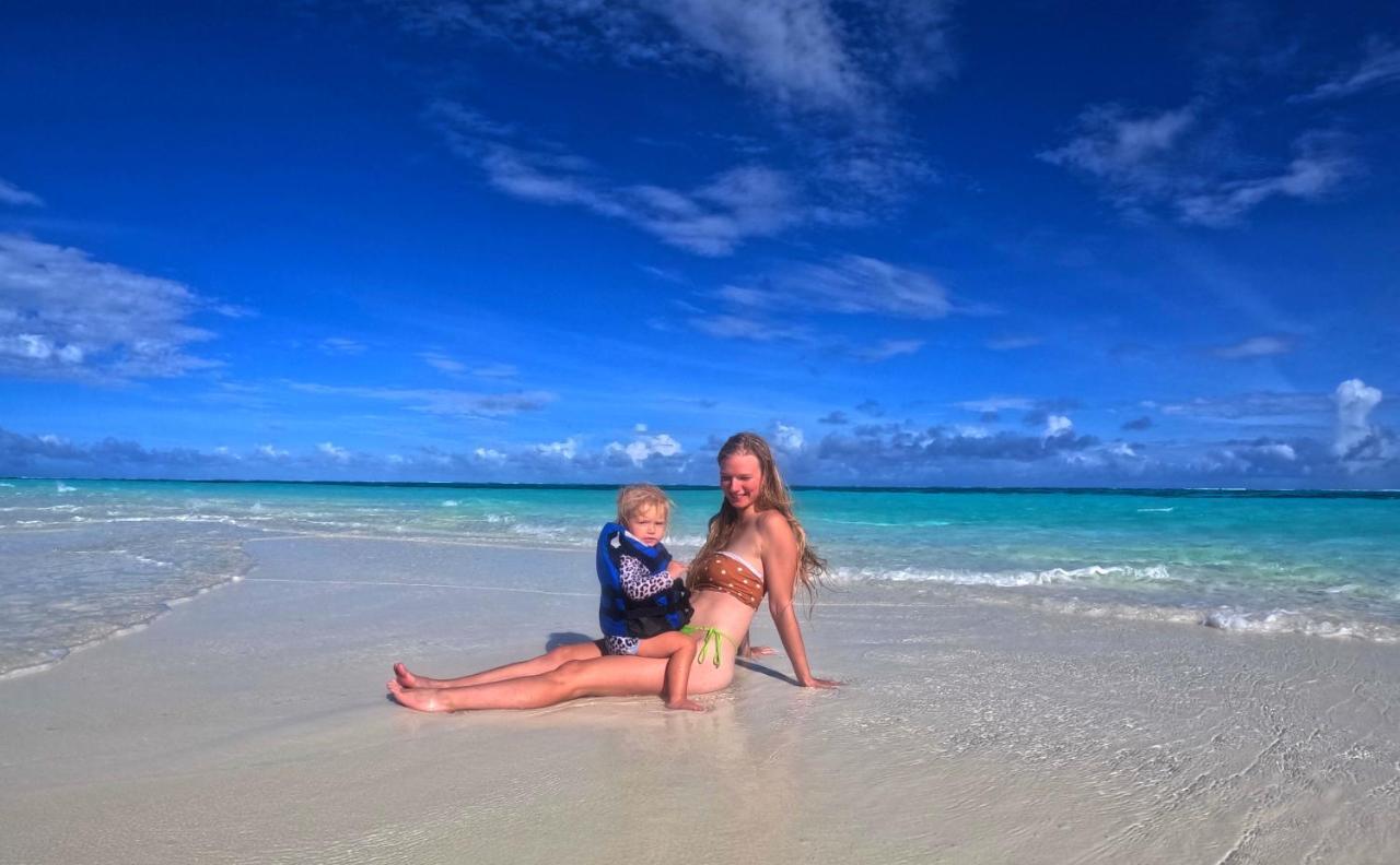 Adroit Beach Inn Guraidhoo  Eksteriør billede